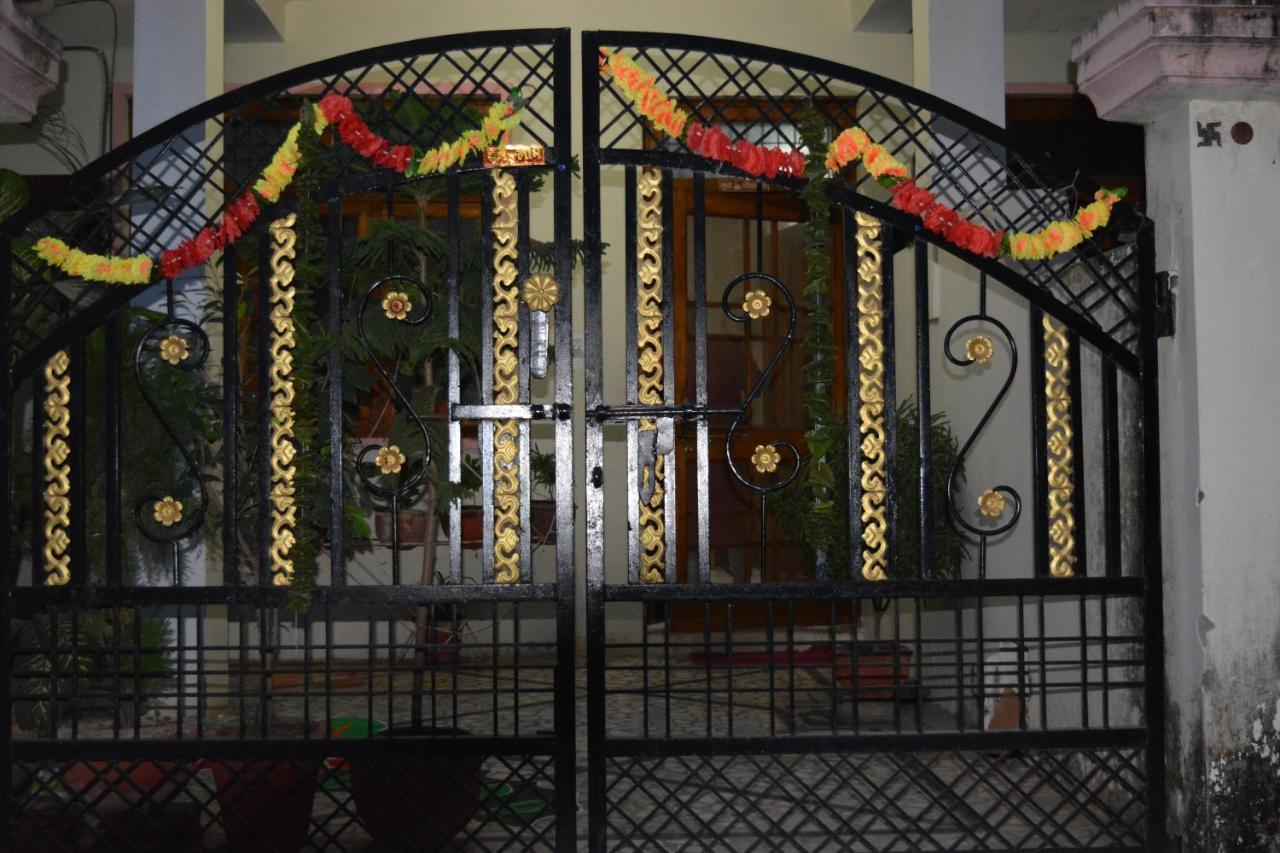 Pratibha Home Stay Jabalpur Dış mekan fotoğraf
