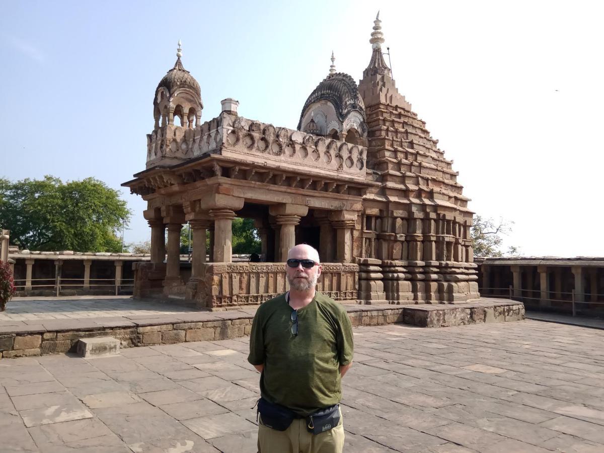 Pratibha Home Stay Jabalpur Dış mekan fotoğraf